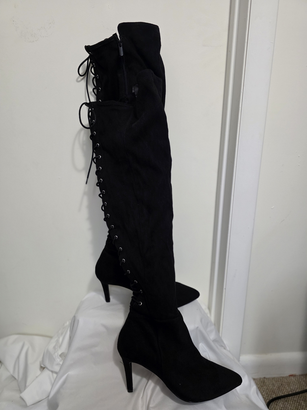 Torrid 9.5 Wide Calf Black Over-the-Knee Lace-Up Stiletto Boots